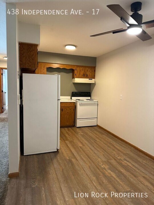 438 Independence Ave N-Unit -17 in Champlin, MN - Building Photo