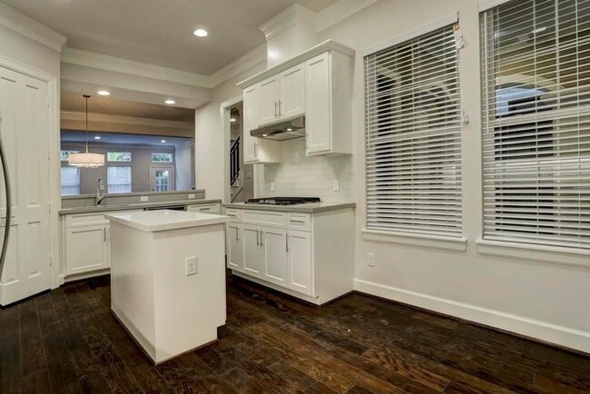 property at 1522 Dunlavy St