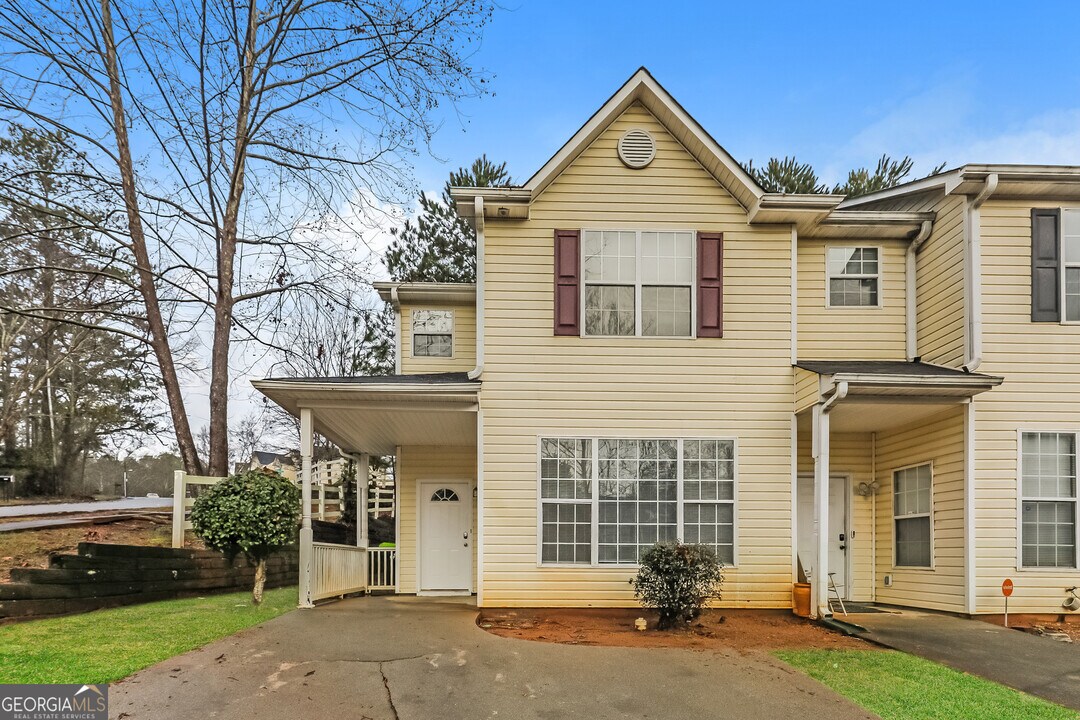 6755 Sunset Hills Blvd in Rex, GA - Building Photo