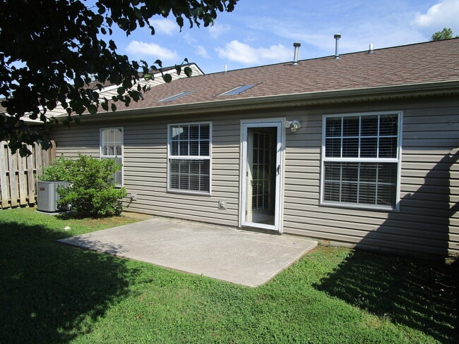 10045 Gate Post Way in Knoxville, TN - Building Photo - Building Photo