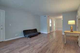 1280 Middle Tennessee Blvd in Murfreesboro, TN - Building Photo - Building Photo