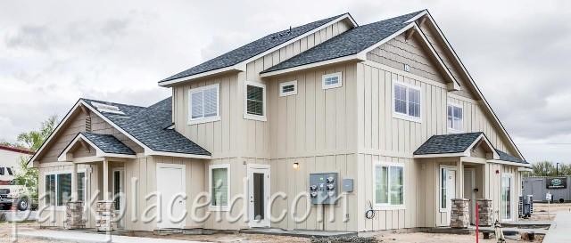 808 E Wandering Ln in Kuna, ID - Building Photo