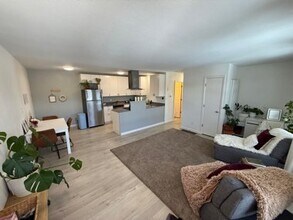 1740 Azalea Dr in Fort Collins, CO - Building Photo - Building Photo