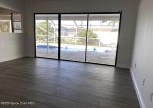 451 Port Malabar Blvd NE in Palm Bay, FL - Building Photo - Building Photo