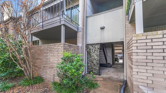 property at 10811 Richmond Ave.