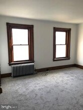 317 E Lancaster Ave in Downingtown, PA - Building Photo - Building Photo