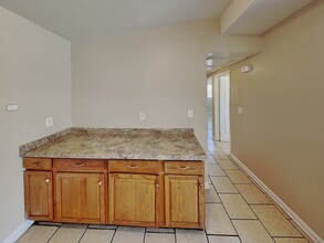 1935 Fouraker Rd in Jacksonville, FL - Building Photo - Building Photo