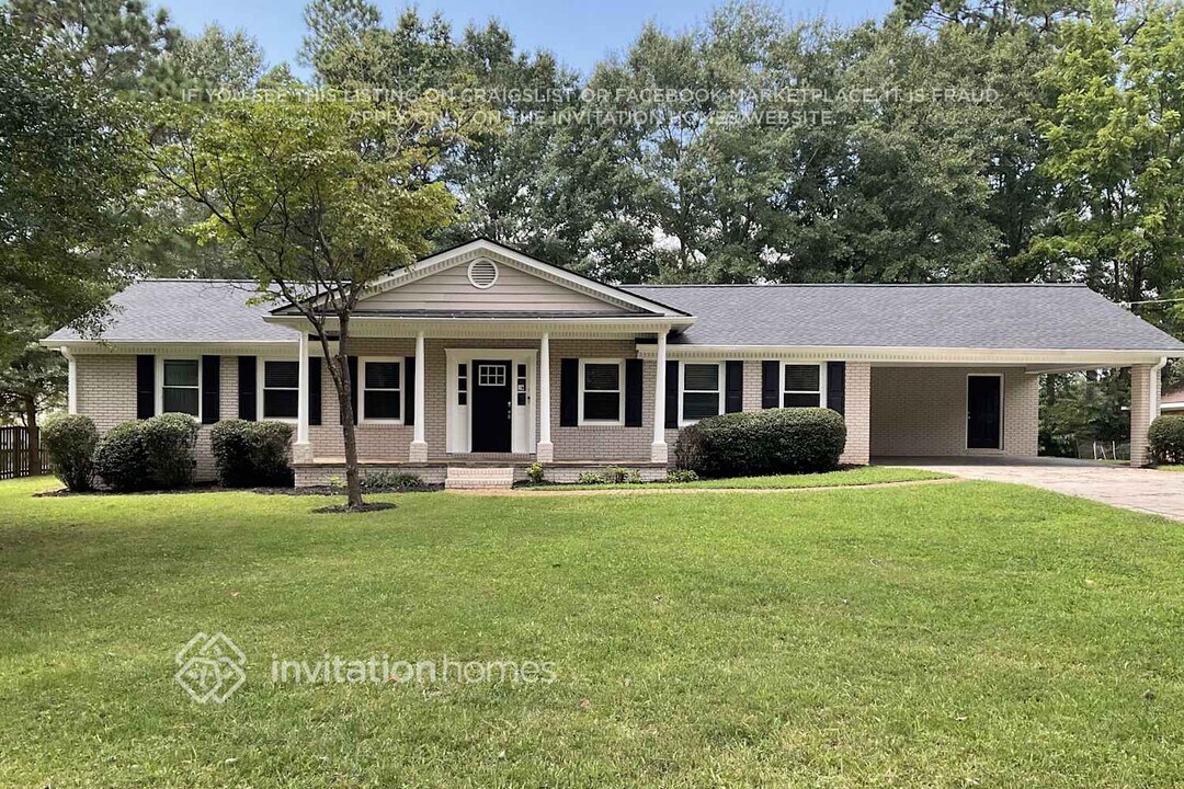 2045 Blackwell Rd in Marietta, GA - Building Photo