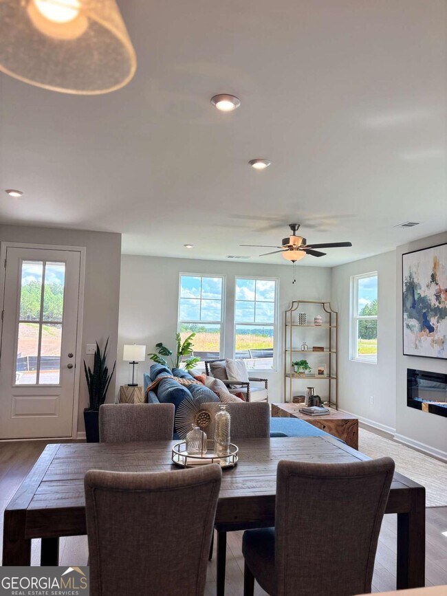 property at 107 Pk Rdg Cir