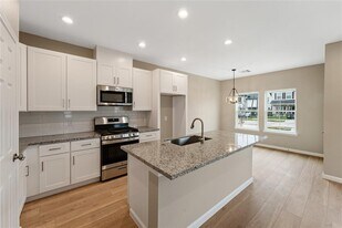 4341 Mallow St in Houston, TX - Building Photo
