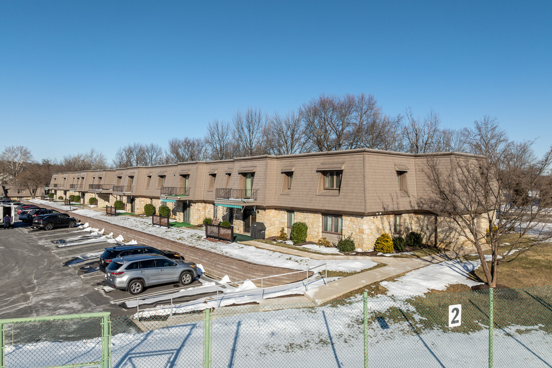 Tennis Park Condominium in Reading, PA - Building Photo