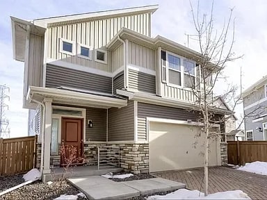 18377 E 102nd Pl in Commerce City, CO - Building Photo - Building Photo