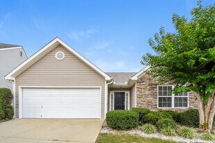 22 Belgrant Ct in Hiram, GA - Building Photo