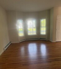 115 Grant Dr in Riverhead, NY - Building Photo - Building Photo