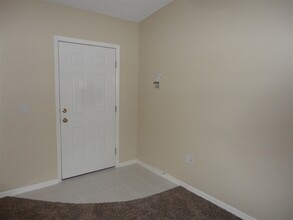 4205 Tall Oak Ln in New Port Richey, FL - Foto de edificio - Building Photo