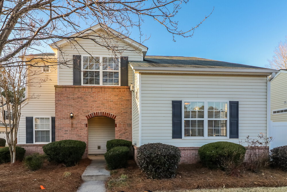 124 Swanee Ln in Woodstock, GA - Building Photo