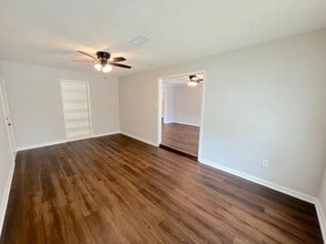123 Davidson Ave in Savannah, GA - Building Photo - Building Photo