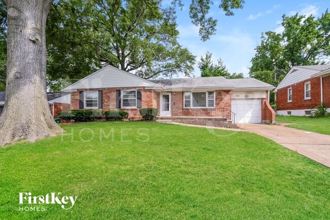 1129 Jennings Station Rd in St. Louis, MO - Building Photo - Building Photo