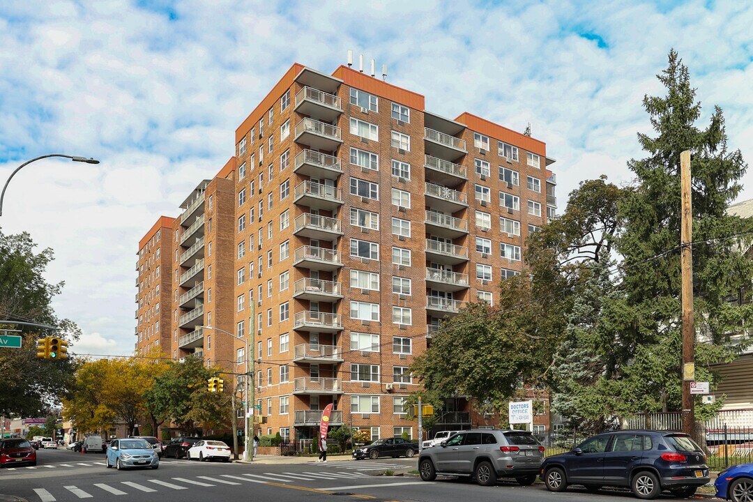 Norma Apartments in Brooklyn, NY - Building Photo