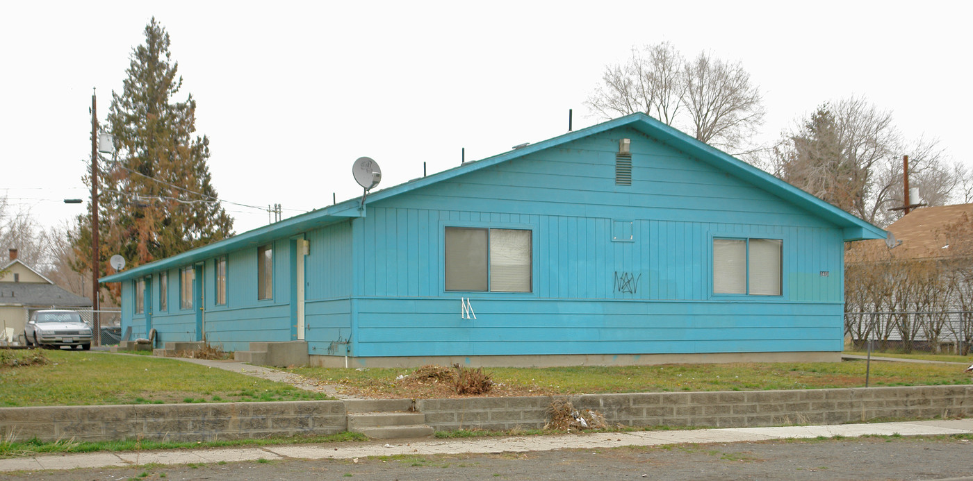 1411 Roosevelt Ave in Yakima, WA - Building Photo