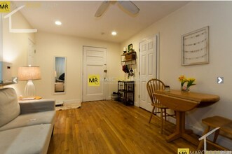 62 Egmont St, Unit 3 in Brookline, MA - Building Photo - Building Photo