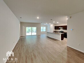 1555 Tan Tara Trl in Jacksonville, FL - Building Photo - Building Photo