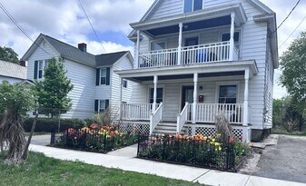 31 Dix Ave, Unit 2 in Glens Falls, NY - Building Photo