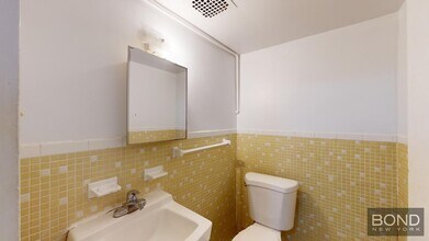 286 W End Ave in New York, NY - Building Photo - Building Photo