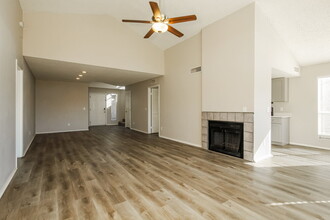 517 E Utopia Rd in Phoenix, AZ - Building Photo - Building Photo