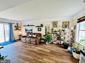 14308 Lindendale Rd in Woodbridge, VA - Building Photo - Building Photo