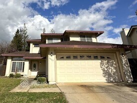 9561 Dapple Ct in Elk Grove, CA - Building Photo