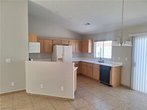 4156 Abrams Ave in Las Vegas, NV - Foto de edificio - Building Photo