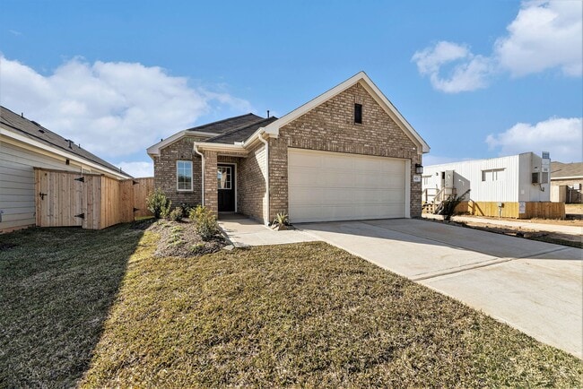 672 Roaring Fls Dr in Willis, TX - Building Photo - Building Photo