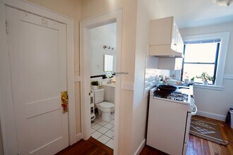 433A Broadway Unit 84 in Medford, MA - Building Photo - Building Photo