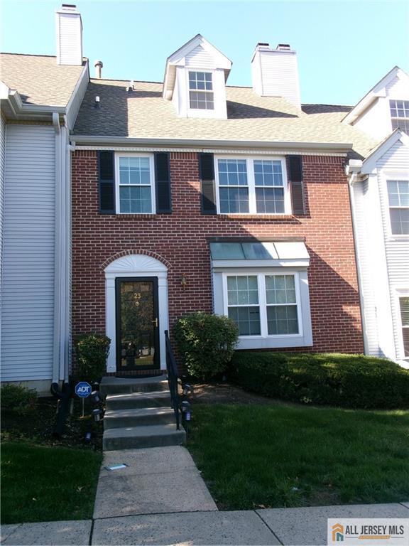 23 Colleen Ct in Kendall Park, NJ - Building Photo - Building Photo