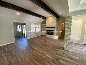9 Brookfield Ct in Roanoke, TX - Building Photo - Building Photo