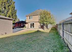10528 S 83rd Ave in Palos Hills, IL - Building Photo