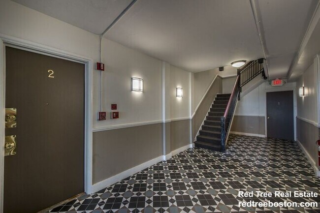 5 Barrows St in Boston, MA - Building Photo - Building Photo
