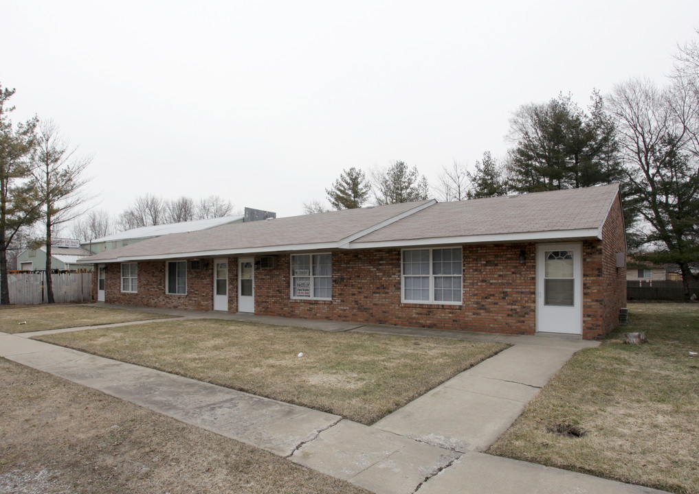 3609 Arizona St in Lake Station, IN - Foto de edificio