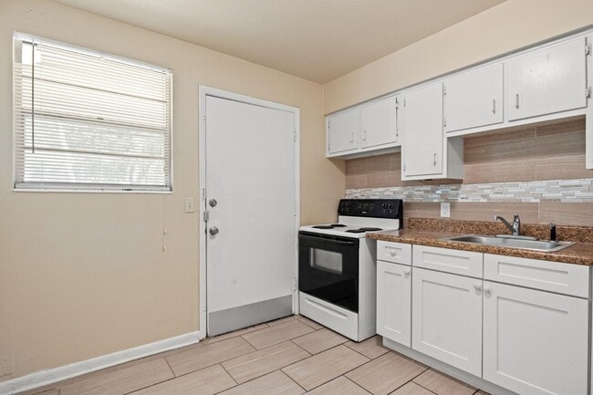 1531 Louisiana St in Jacksonville, FL - Building Photo - Building Photo