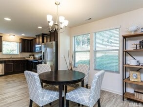 882 Saratoga Dr in Durham, NC - Building Photo - Building Photo