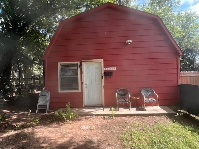 1220 Knight St in Denton, TX - Building Photo