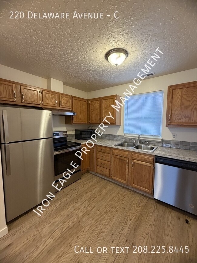 property at 220 Delaware Ave