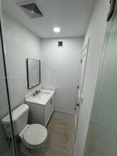 1670 SW 11th Ter in Miami, FL - Building Photo - Building Photo