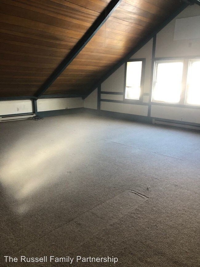 114 Cabanna Ln in East Stroudsburg, PA - Building Photo - Building Photo