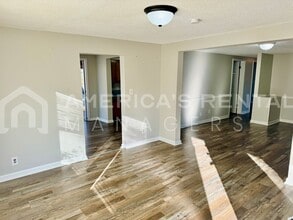 606 Flag Pole Mountain Rd in Childersburg, AL - Building Photo - Building Photo