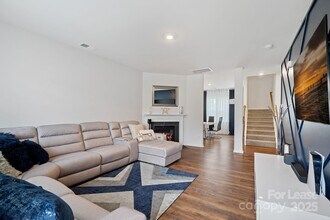 136 Sequoia Frst Dr in Mooresville, NC - Building Photo - Building Photo