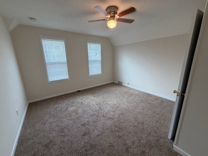 347 4th Ave S in South St. Paul, MN - Foto de edificio - Building Photo