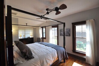 408 NE 3rd Ave in Gainesville, FL - Building Photo - Building Photo