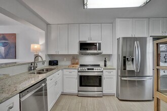 3581 S Ocean Blvd in South Palm Beach, FL - Building Photo - Building Photo